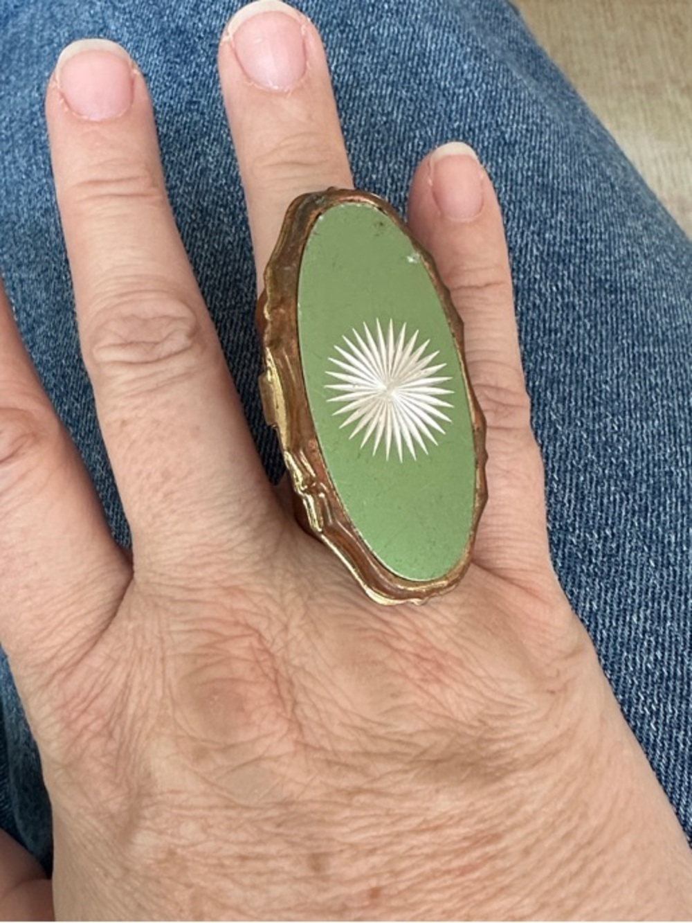 Green Enamel Sunburst Vintage Statement Ring - Flip Up Mirror